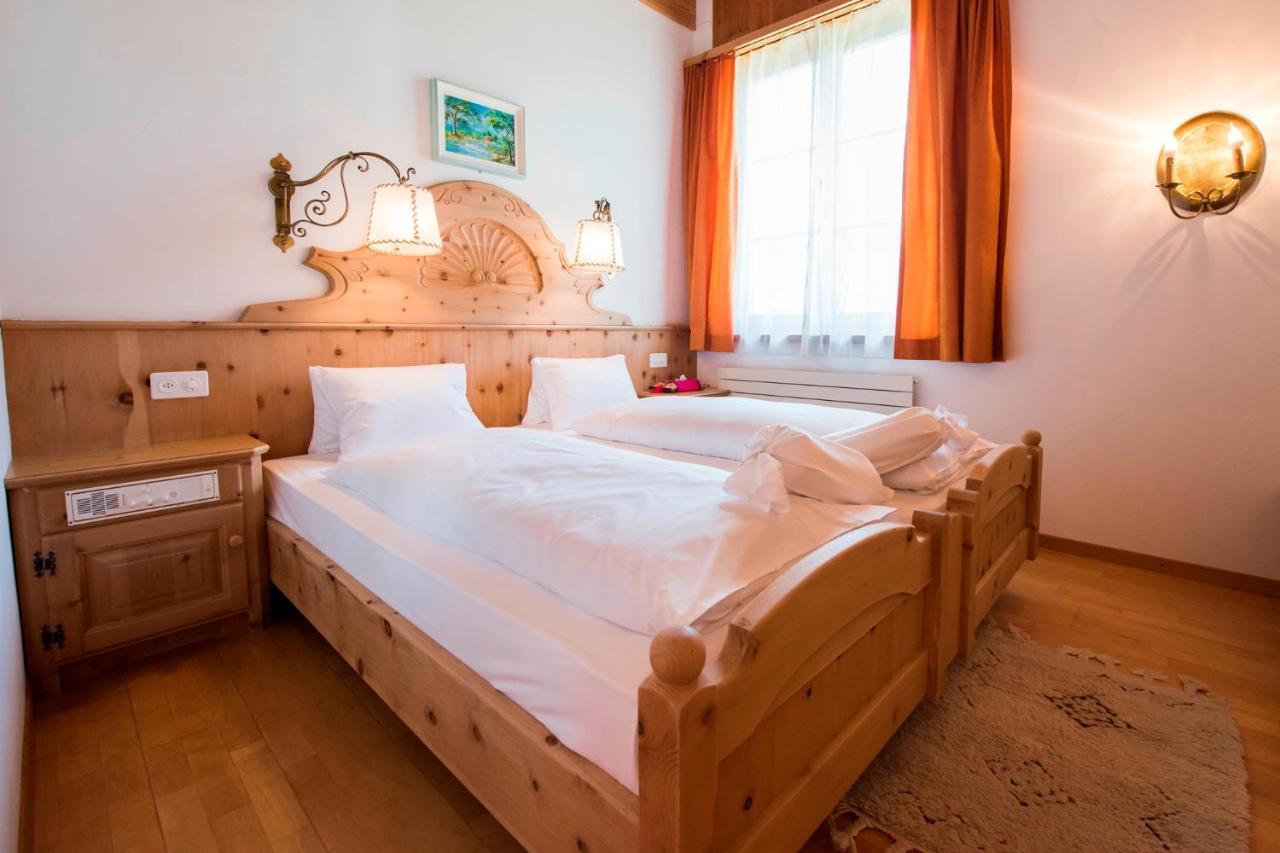 Schlosshotel Chaste Tarasp Kültér fotó
