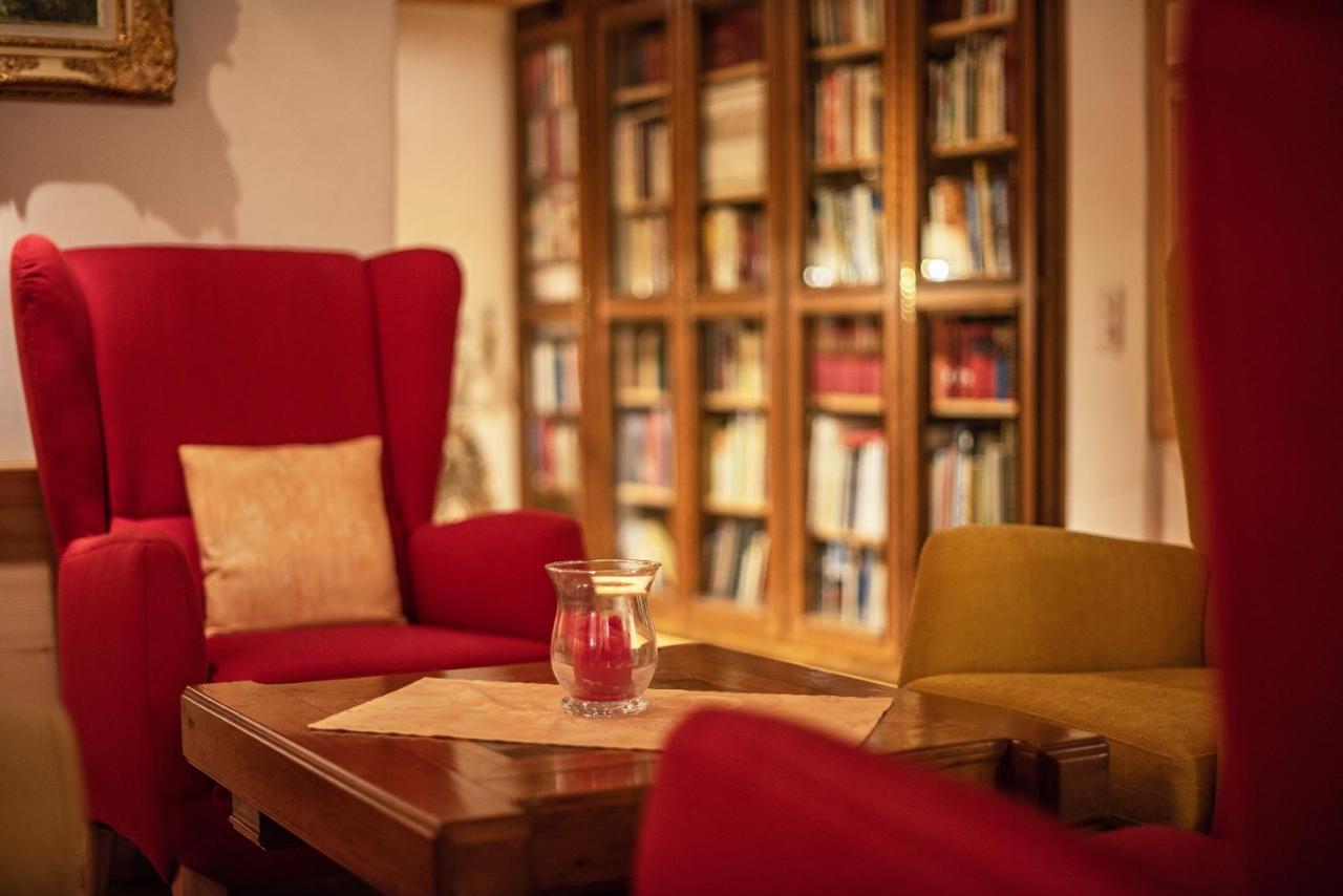 Schlosshotel Chaste Tarasp Kültér fotó